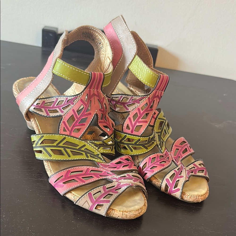 L'ATISTE Pink and Green Sandals Vibrant Summer Style